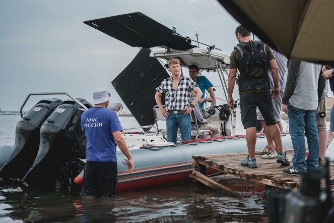 Krymskij most. Sdělano s ljubovju! - Van de set