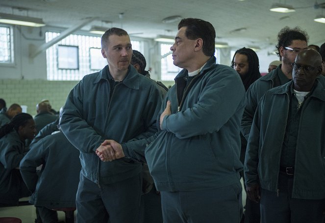 Escape at Dannemora - Part 2 - Photos - Paul Dano, Benicio Del Toro