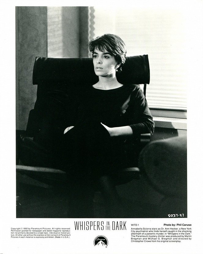 Whispers in the Dark - Lobby Cards - Annabella Sciorra