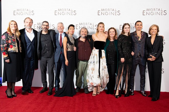 Engenhos Mortíferos - De eventos - Global premiere of MORTAL ENGINES on Tuesday, November 27th at Cineworld IMAX Leicester Square