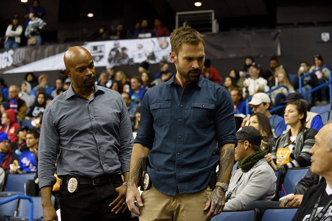 Lethal Weapon - Season 3 - What the Puck - Photos