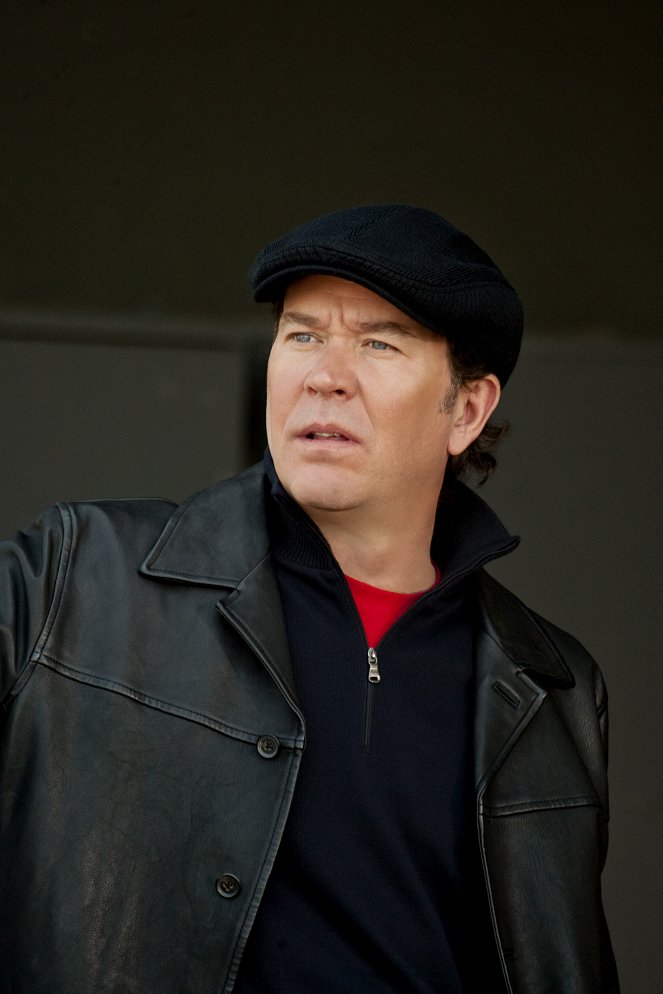 Leverage - The Boost Job - Photos - Timothy Hutton