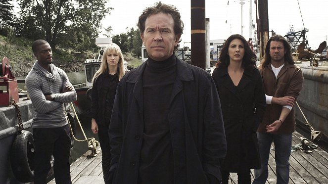 Leverage - Season 3 - Im Namen des Vaters - Filmfotos - Aldis Hodge, Beth Riesgraf, Timothy Hutton, Gina Bellman, Christian Kane