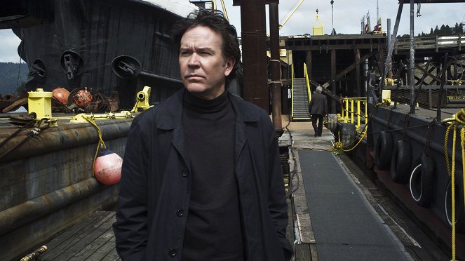 Leverage - Season 3 - The Three-Card Monte Job - Photos - Timothy Hutton