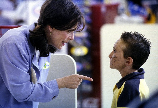 Malcolm in the Middle - Day Care - Photos - Jane Kaczmarek