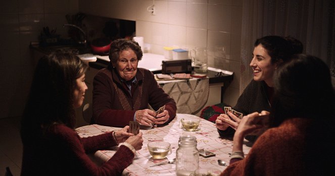 Con el viento - Filmfotos - Ana Fernández, Concha Canal, Elena Martín