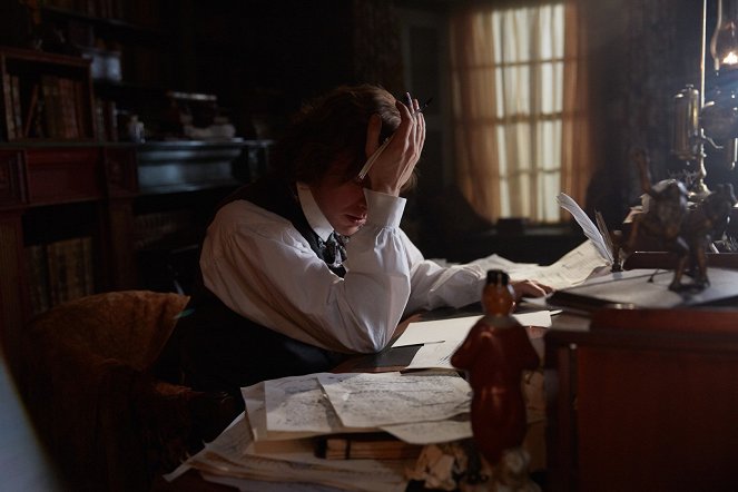 Charles Dickens: Der Mann, der Weihnachten erfand - Filmfotos - Dan Stevens