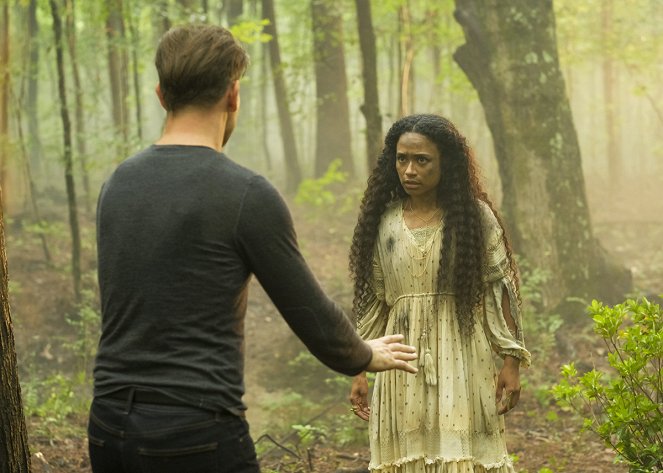 Legacies - Some People Just Want to Watch the World Burn - Do filme - Lauren Ridloff