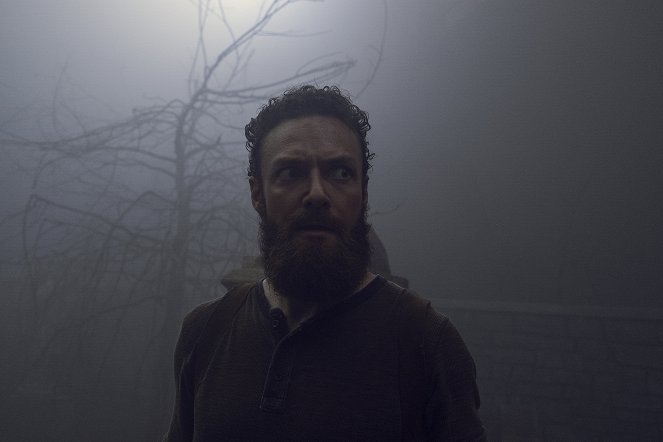 The Walking Dead - Evolution - Photos - Ross Marquand