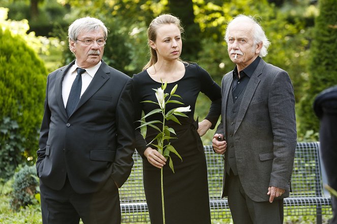 Rentnercops - Season 2 - Junimond - Filmfotos - Wolfgang Winkler, Katja Danowski, Tilo Prückner