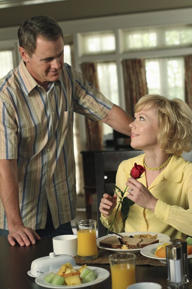 Desperate Housewives - You Must Meet My Wife - Photos - Mark Moses, Emily Bergl