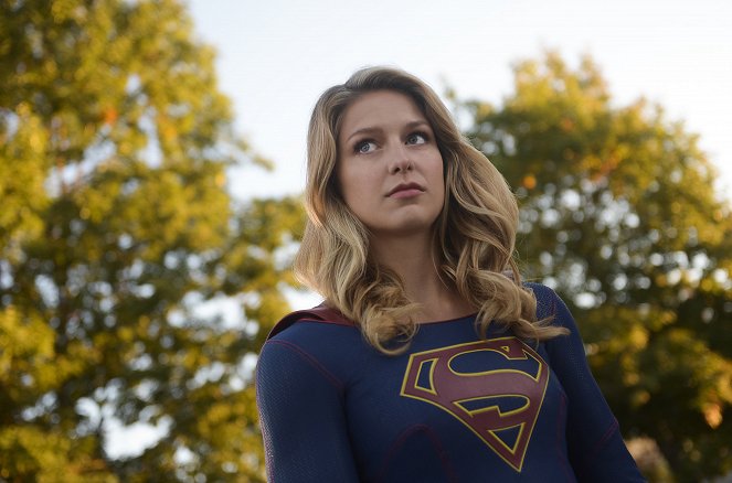 Supergirl - Bunker Hill - Photos - Melissa Benoist