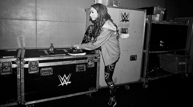 WWE Survivor Series - Forgatási fotók - Mercedes Kaestner-Varnado