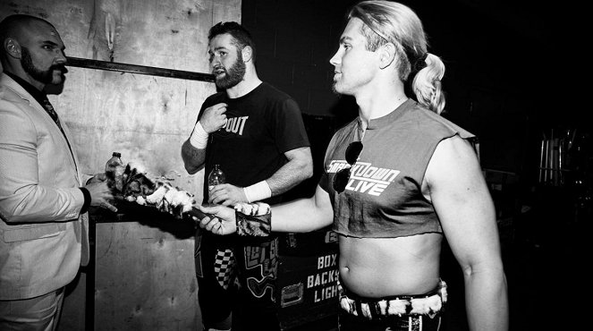 WWE Survivor Series - Dreharbeiten - Rami Sebei, Mattias Clement