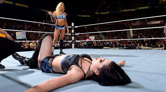 WWE Survivor Series - Filmfotos - Ashley Fliehr, Saraya-Jade Bevis