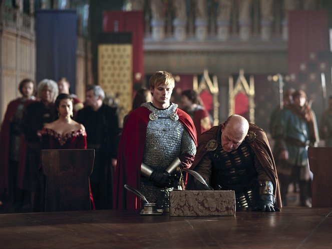 As Aventuras de Merlin - A rainha possuída - Do filme - Bradley James, John Shrapnel
