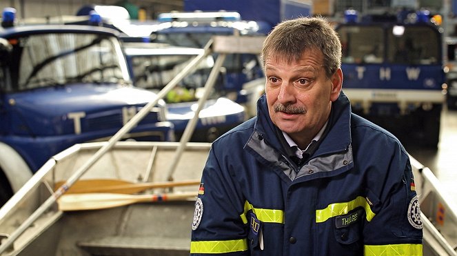 Das Jahrhunderthochwasser - Flutwelle durch Nordrhein-Westfalen - Photos