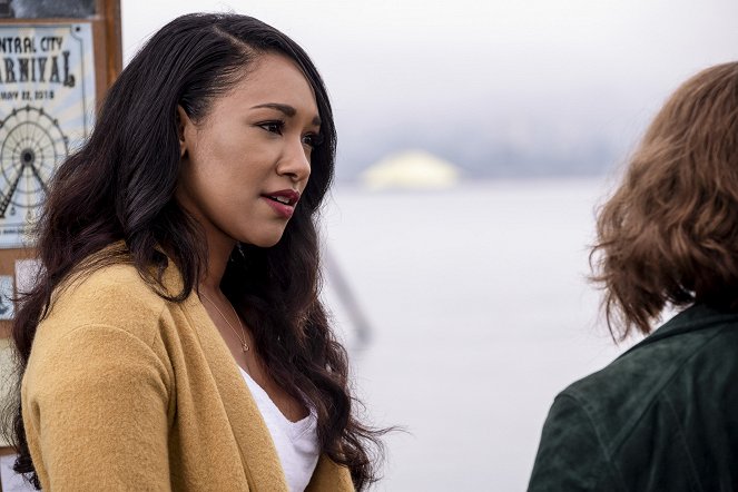 The Flash - Season 5 - The Icicle Cometh - Photos - Candice Patton