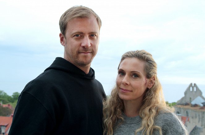 Maria Wern - Season 7 - Ringar på vattnet - Promo - Erik Johansson, Eva Röse