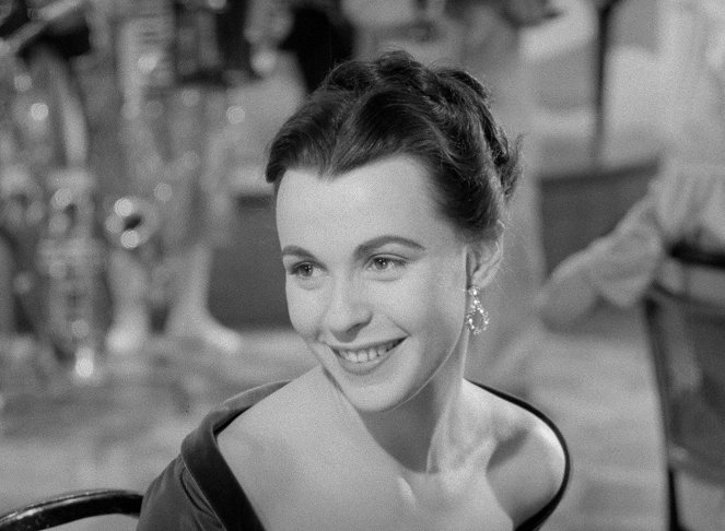 The Man Between - Z filmu - Claire Bloom