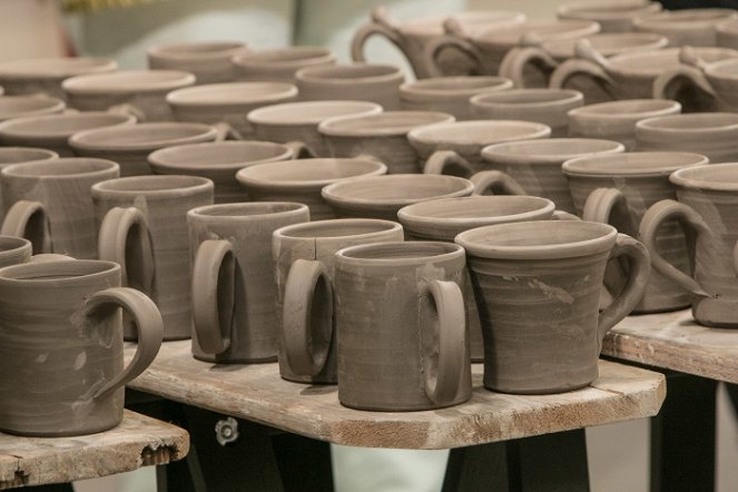 The Great Pottery Throw Down - Photos