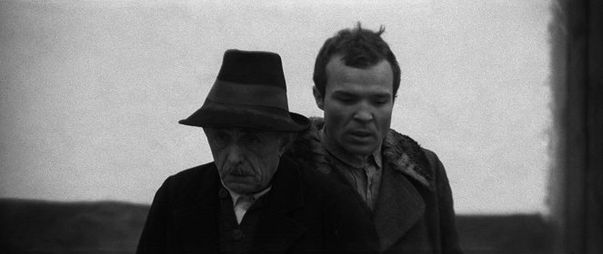 Csend és kiáltás - Kuvat elokuvasta - József Madaras
