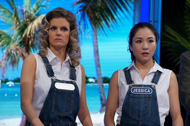 Fresh Off the Boat - B as in Best Friends - Photos - Chelsey Crisp, Constance Wu