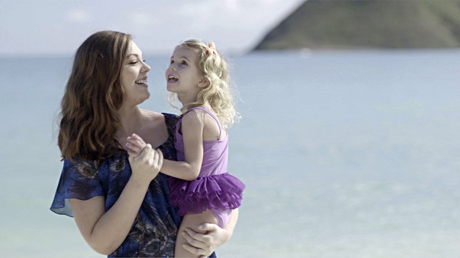 Born and Missing - De la película - Kaitlyn Black