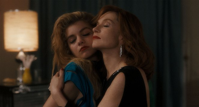 Une jeunesse dorée - Filmfotos - Galatéa Bellugi, Isabelle Huppert