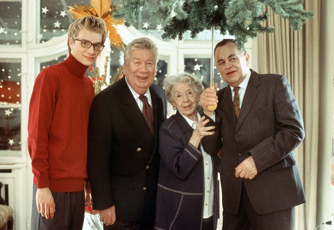 Heimatgeschichten - Oh Tannenbaum - Werbefoto - Sven Prüwer, Heinz Reincke, Inge Meysel, Utz Richter