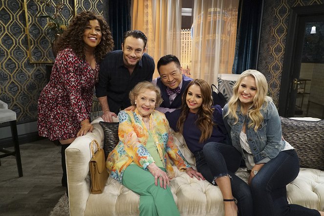 Young & Hungry - Season 5 - Young & Vegas Baby - Making of