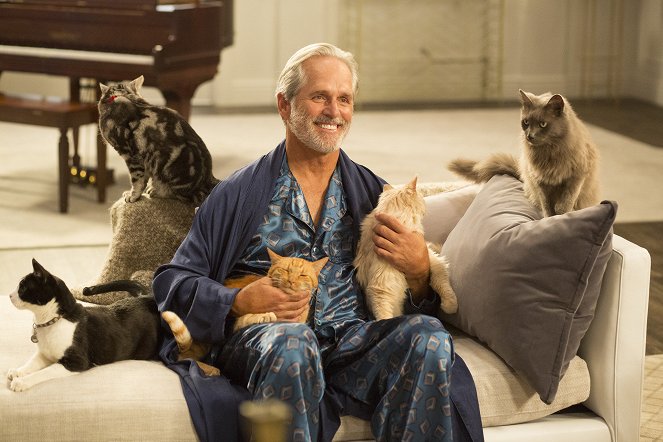 American Housewife - Highs and Lows - Photos - Gregory Harrison