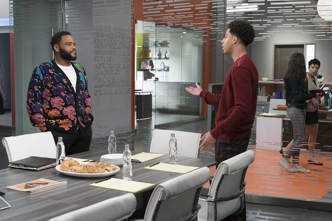 Black-ish - Stand Up, Fall Down - Photos - Anthony Anderson, Marcus Scribner