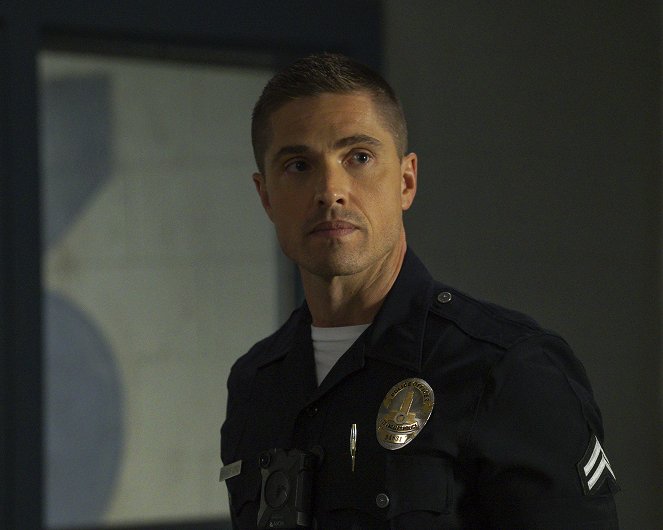 The Rookie - The Ride Along - Photos - Eric Winter