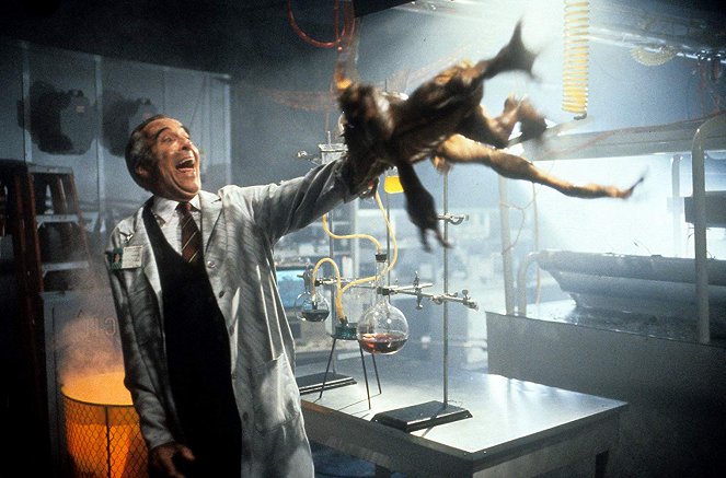 Gremlins 2: The New Batch - Photos - Christopher Lee