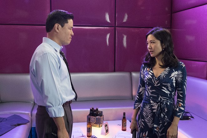Fresh Off the Boat - Kids - Photos - Randall Park, Constance Wu