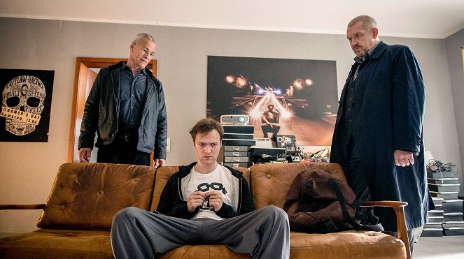 Tatort - Season 50 - Weiter, immer weiter - Filmfotos - Klaus J. Behrendt, Vincent Redetzki, Dietmar Bär