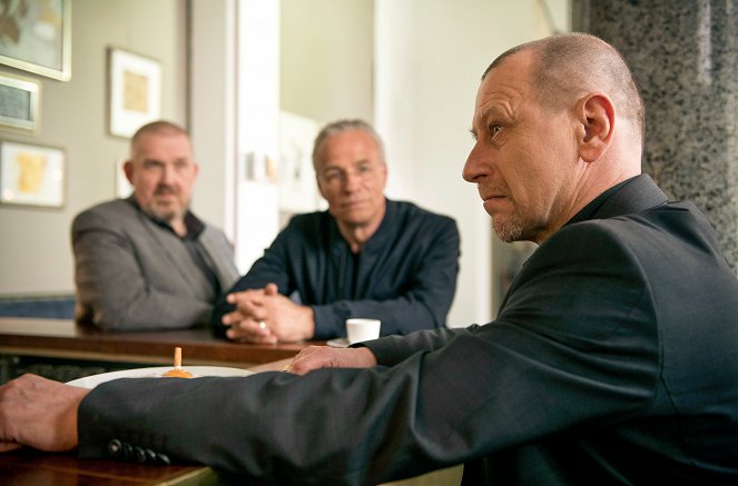 Tatort - Season 50 - Weiter, immer weiter - De la película - Jevgenij Sitočin