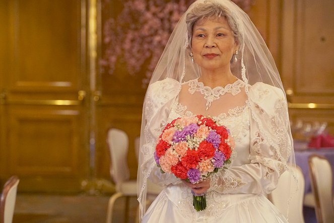 Fresh Off the Boat - Four Funerals and a Wedding - Z filmu