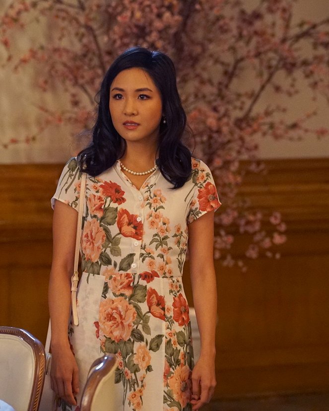 Huangovi v Americe - Série 4 - Four Funerals and a Wedding - Z filmu - Constance Wu