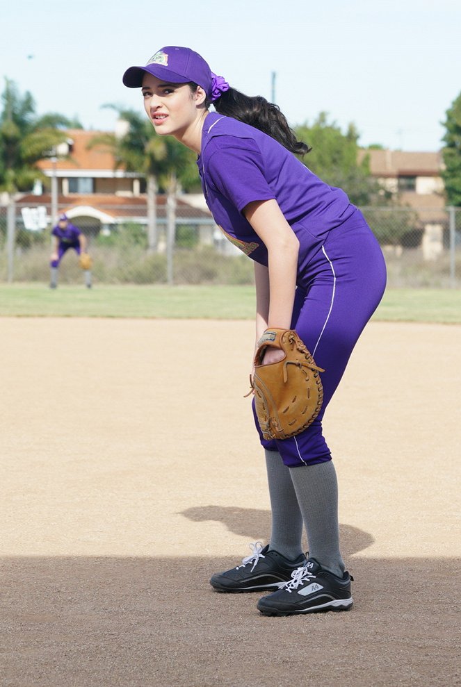 Fresh Off the Boat - A League of Her Own - Z filmu
