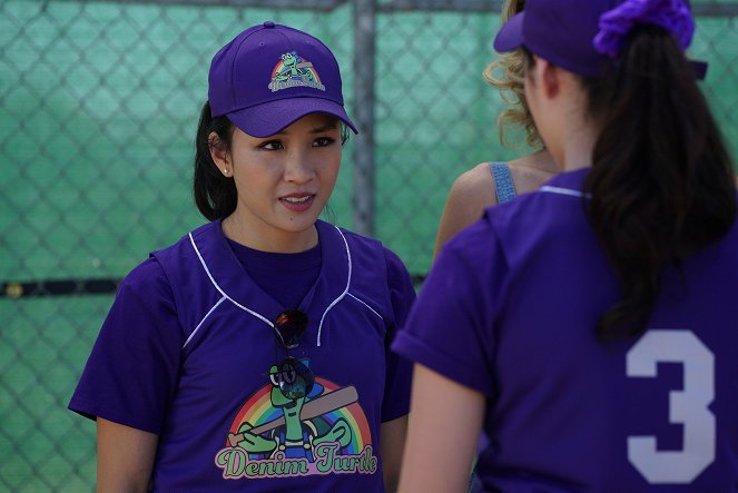 Fresh Off the Boat - A League of Her Own - Van film - Constance Wu