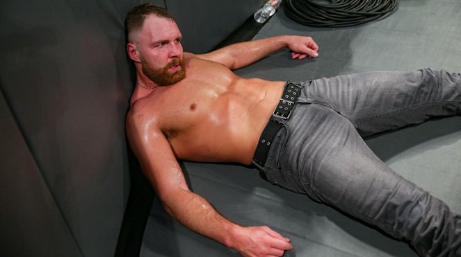 WWE TLC: Tables, Ladders & Chairs - Photos - Jonathan Good