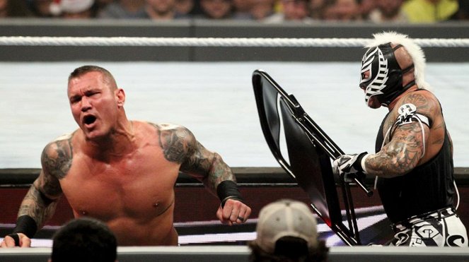 WWE TLC: Tables, Ladders & Chairs - Z filmu - Randy Orton, Rey Mysterio