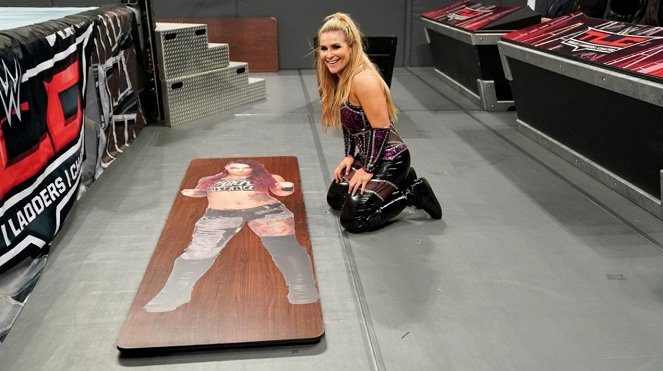 WWE TLC: Tables, Ladders & Chairs - Photos - Natalie Neidhart