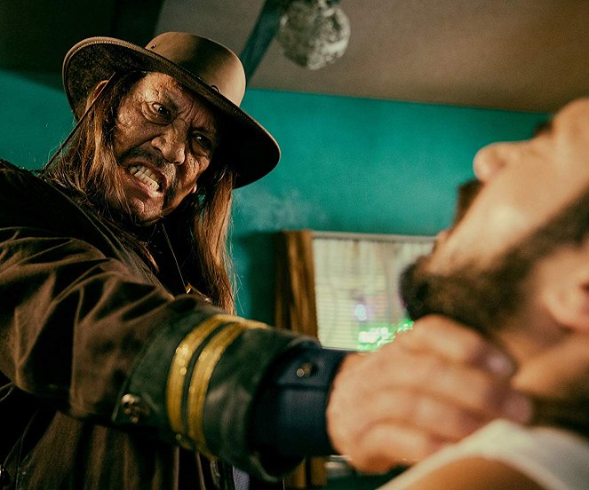 From Dusk Till Dawn: The Series - Attack of the 50-ft. Sex Machine - Photos - Danny Trejo