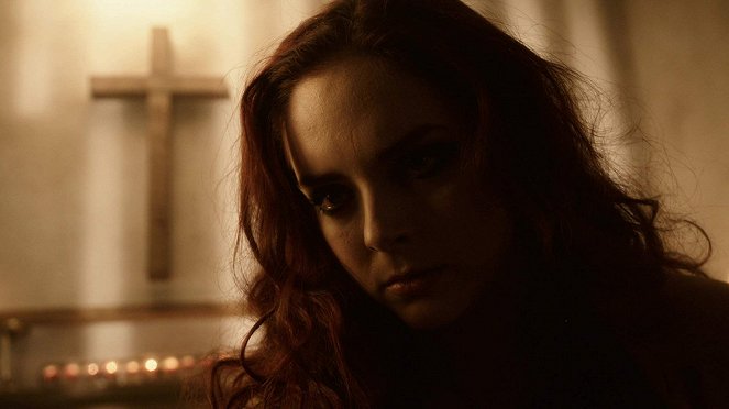 From Dusk Till Dawn : The Series - Les Fanglorious - Film - Madison Davenport