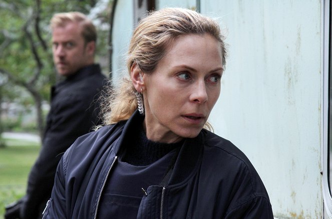 Maria Wern - Season 7 - Viskningar i vinden - Film