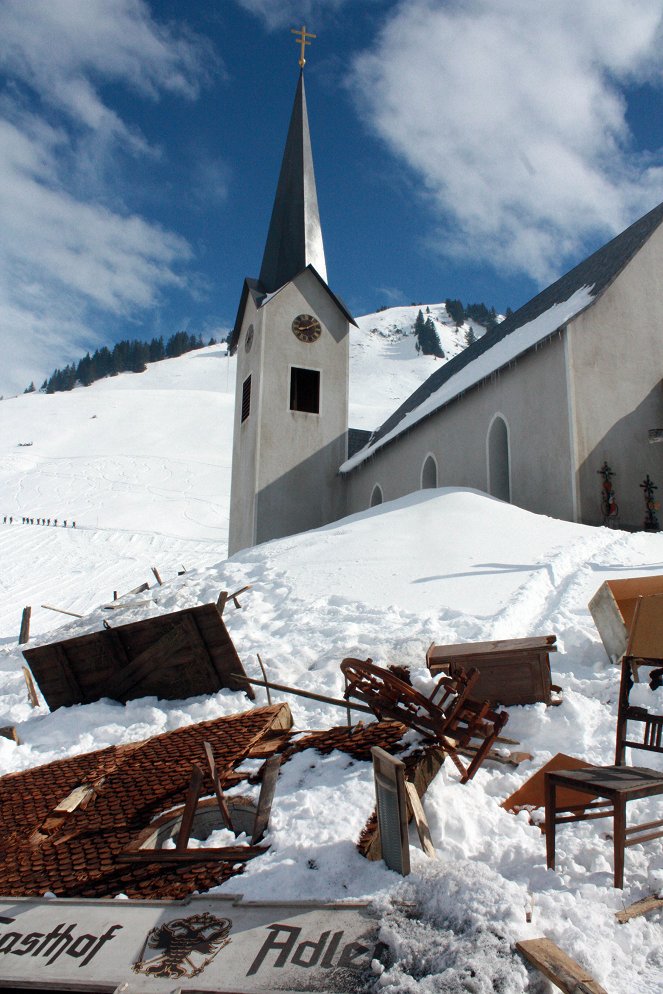 Katastrophentage: Tod im Schnee - Die größte Lawinenkatastrophe der Welt - Filmfotos