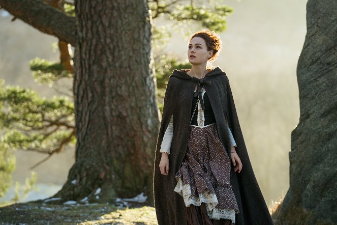 Outlander - Matkantekijä - Season 4 - Hyppy tuntemattomaan - Kuvat elokuvasta - Sophie Skelton